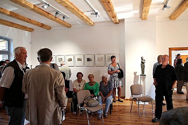 Kunsthaus Koldenhof, Ausstellung, Sonja Eschefeld, Bildhauerei und Joachim John, Illustration