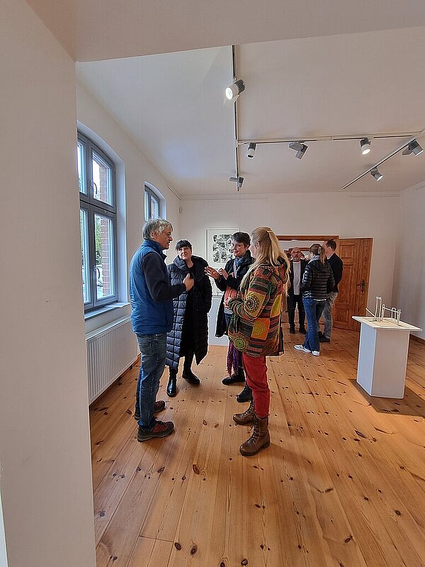 Kunsthaus Koldenhof, Ausstellung, Henry Stöcker, Skulptur, Volker Henze, Malerei