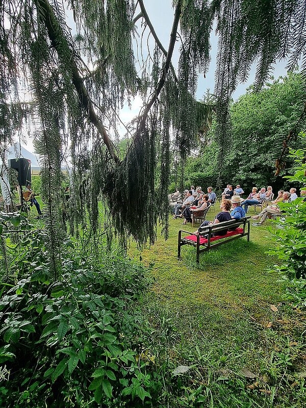 Kunsthaus Koldenhof, Bela Chekurishvili liest Lyrik Kunsthaus Koldenhof, Bela Chekurishvili liest Lyrik