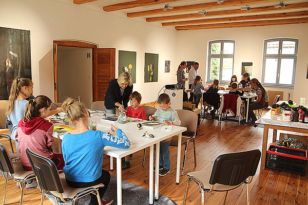 Kunsthaus Koldenhof, “Malen mit dem Maler“ mit Sven Ochsenreither Kunsthaus Koldenhof, “Malen mit dem Maler“ mit Sven Ochsenreither