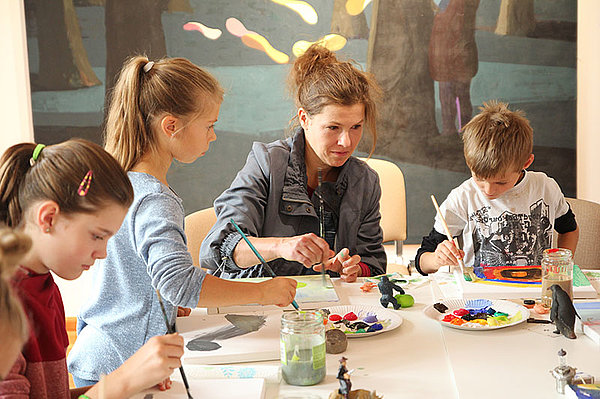 Kunsthaus Koldenhof, “Malen mit dem Maler“ mit Sven Ochsenreither Kunsthaus Koldenhof, “Malen mit dem Maler“ mit Sven Ochsenreither