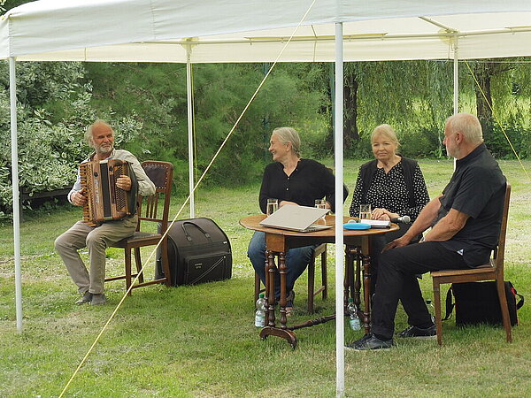 Ausstellung Marguerite Blume-Cárdenas, Skulptur